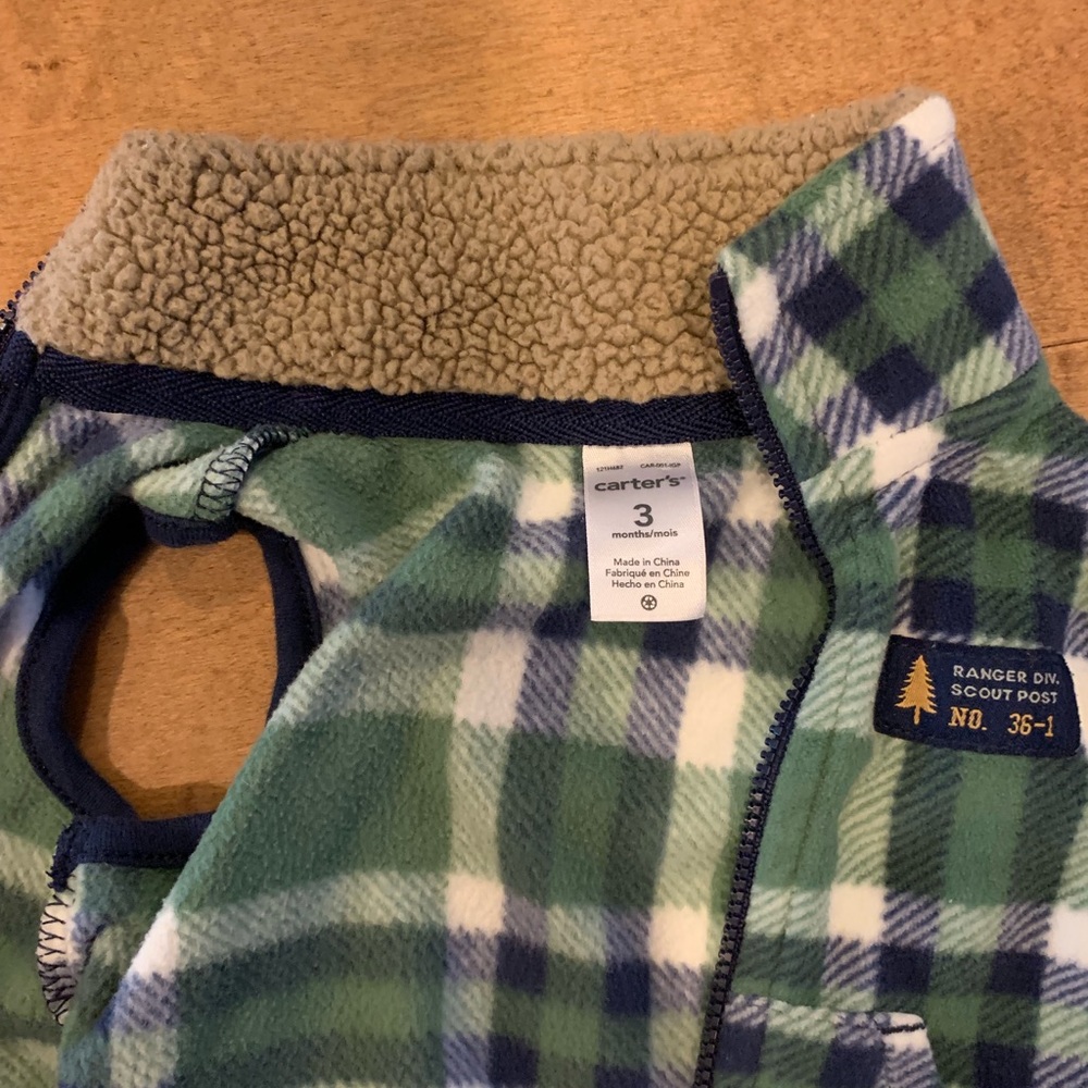 CARTERS, SIZE: 3mo, adorable BOYS VESTS.